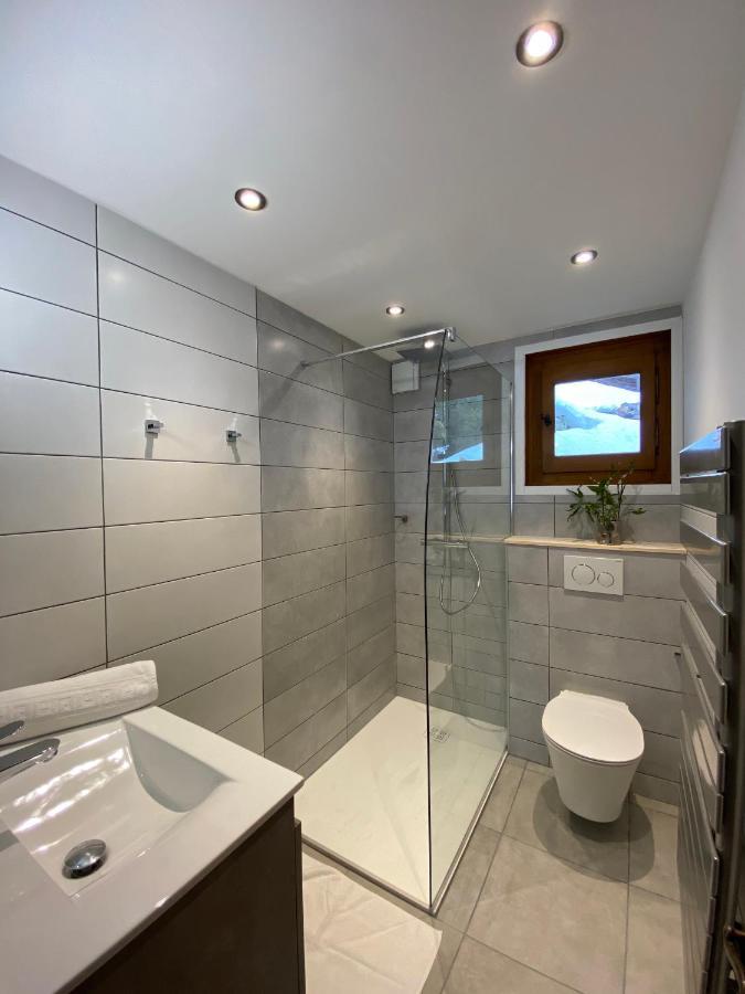 ليز أوش Chambres D'Hotes - B&B - Chalet Mountain Vibes المظهر الخارجي الصورة