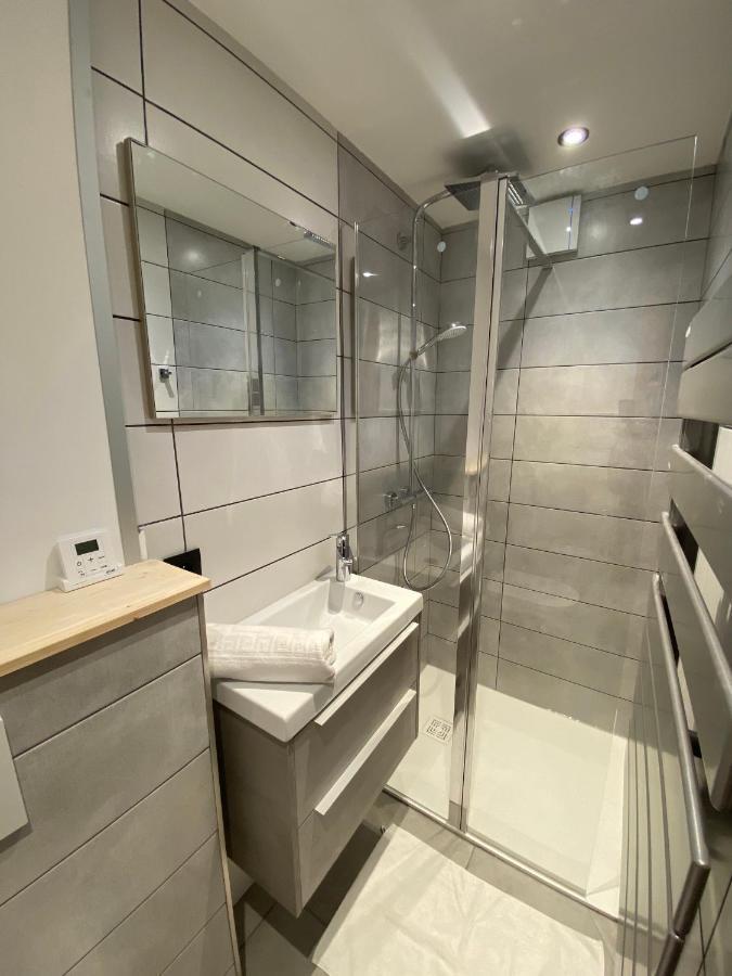 ليز أوش Chambres D'Hotes - B&B - Chalet Mountain Vibes المظهر الخارجي الصورة