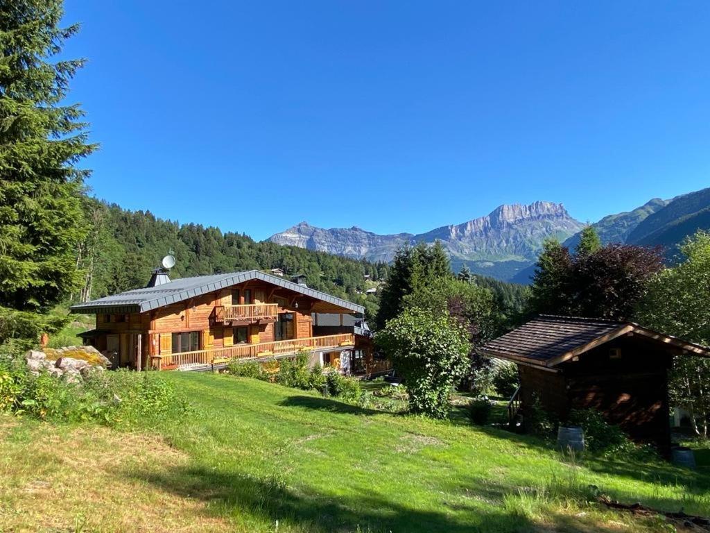 ليز أوش Chambres D'Hotes - B&B - Chalet Mountain Vibes المظهر الخارجي الصورة